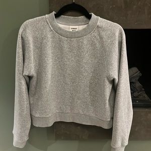 Aritzia Sunday best line sweatshirt